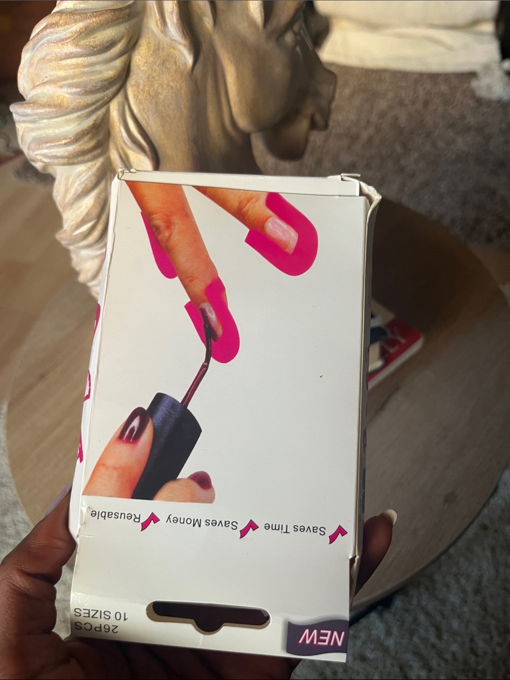 Reusable curve for natural nails - apply nail polish with easier! 26 pieces.